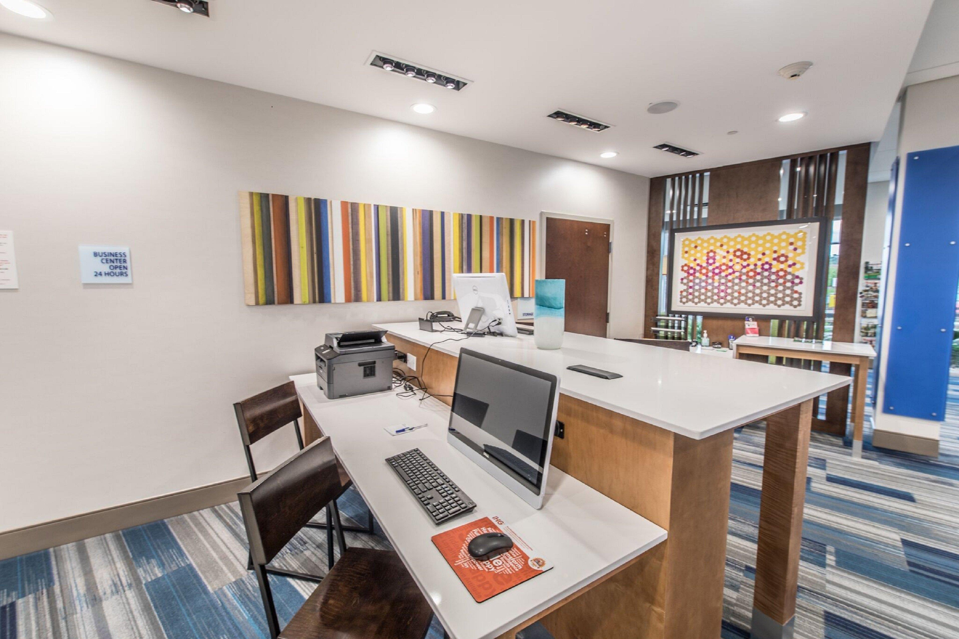 Holiday Inn Express & Suites - Milledgeville, An Ihg Hotel Ngoại thất bức ảnh