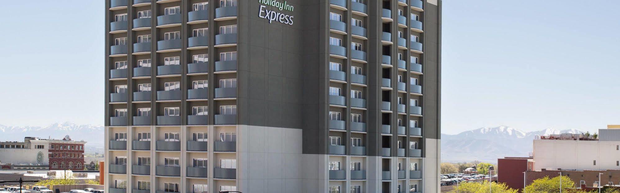 Holiday Inn Express & Suites - Milledgeville, An Ihg Hotel Ngoại thất bức ảnh
